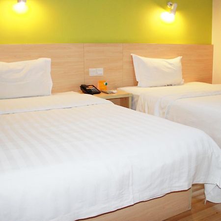 7Days Inn Huludao Xingcheng Hot Spring Street エクステリア 写真
