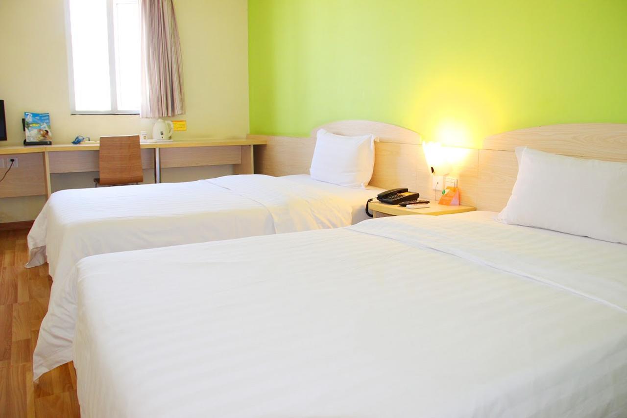 7Days Inn Huludao Xingcheng Hot Spring Street エクステリア 写真